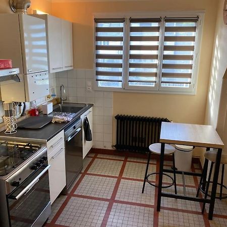 Appartement Spacieux 2 Chambres 坎佩尔 外观 照片