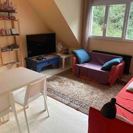 Appartement Spacieux 2 Chambres 坎佩尔 外观 照片