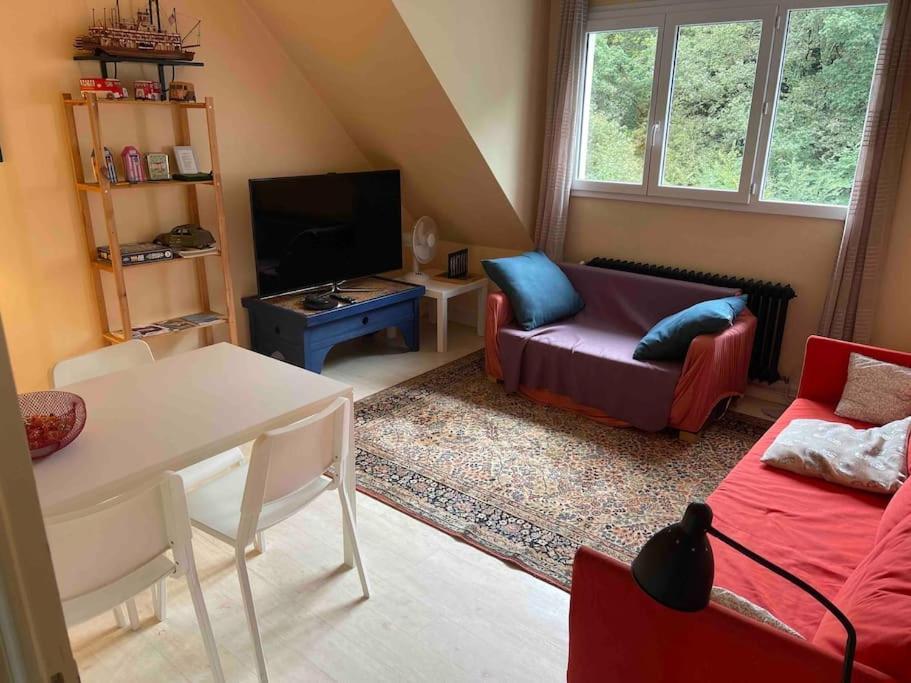 Appartement Spacieux 2 Chambres 坎佩尔 外观 照片